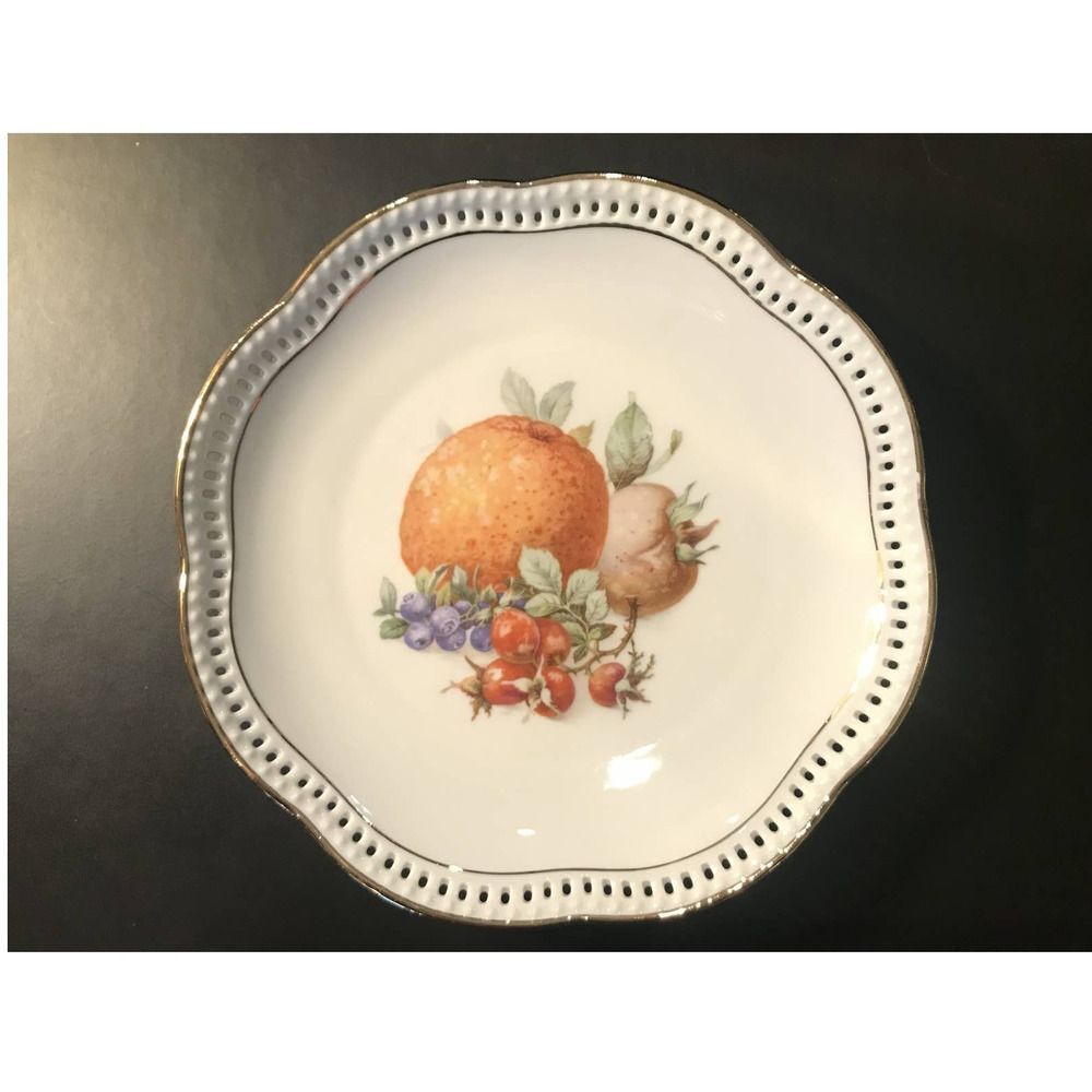 Vintage Schumann Arzberg Germany fruit plate reticulated with gold trim 0233